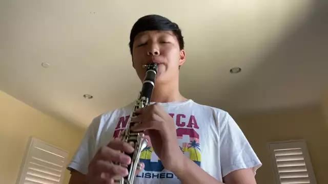 Clarinet-Concert B Major Scale